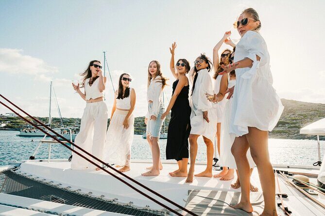 Ayia Napa: Sunset Catamaran Cruise with Lunch & Open Bar - The private-chef lunch and open bar: why it’s better than it sounds