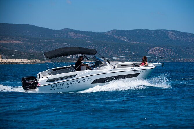 Luxury Karnic SL701 Boat with driver to Blue Lagoon & more - Key things I’d circle in your notes