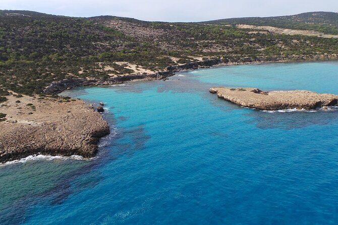 Luxury Karnic SL701 Boat with driver to Blue Lagoon & more - Who this boat trip suits best