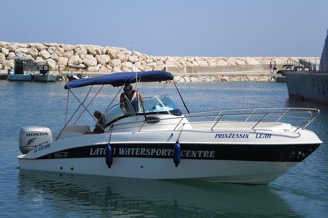 Luxury Marinello 26 speedboat with driver to Blue Lagoon & more.. - Luxury Marinello 26: private speedboat time from the Latchi area