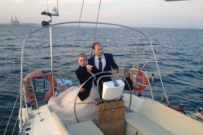 Private cruise with a sailing yacht Koursaros - The 3-hour flow: swimming, snorkeling, and trying your hand at sailing