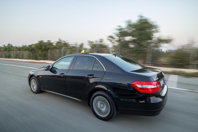 Private Transfer: Larnaca Airport to Ayia Napa with return 1-14 pax - The 45-Minute Ride: Comfort, Timing, and Traffic Reality