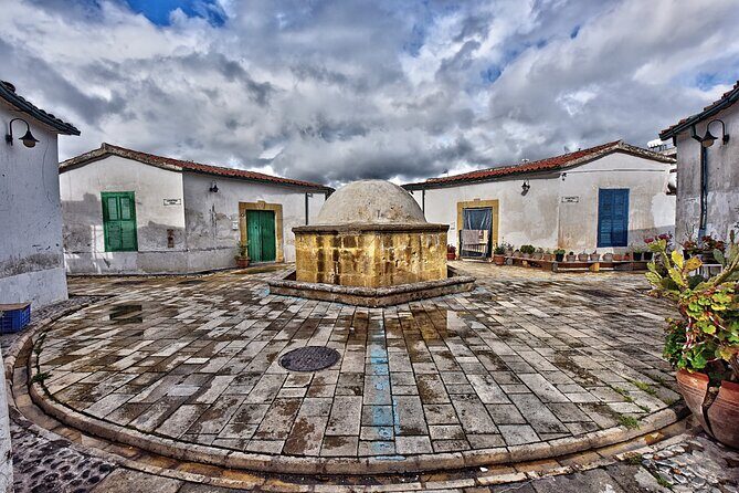 Walking City Tour Nicosia North - Ledra Street Crossing and the Meeting Point You Should Find Early